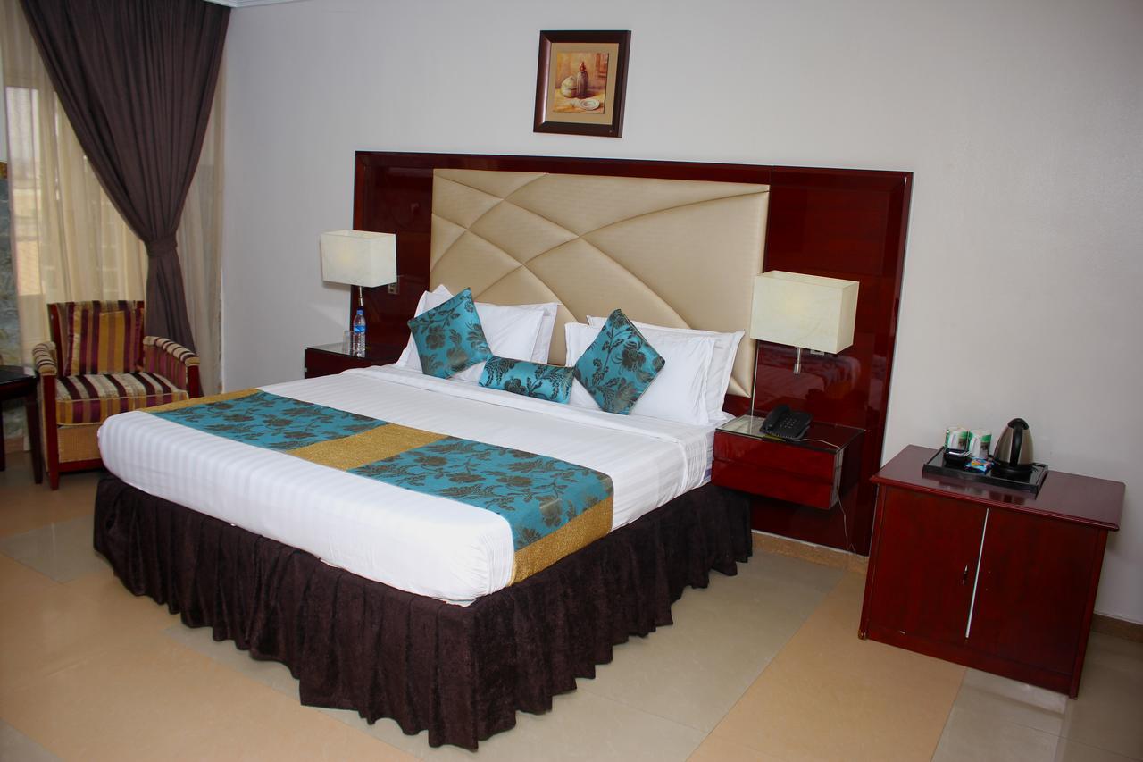 De Rembrandt Hotels And Suites Ikeja Exterior foto