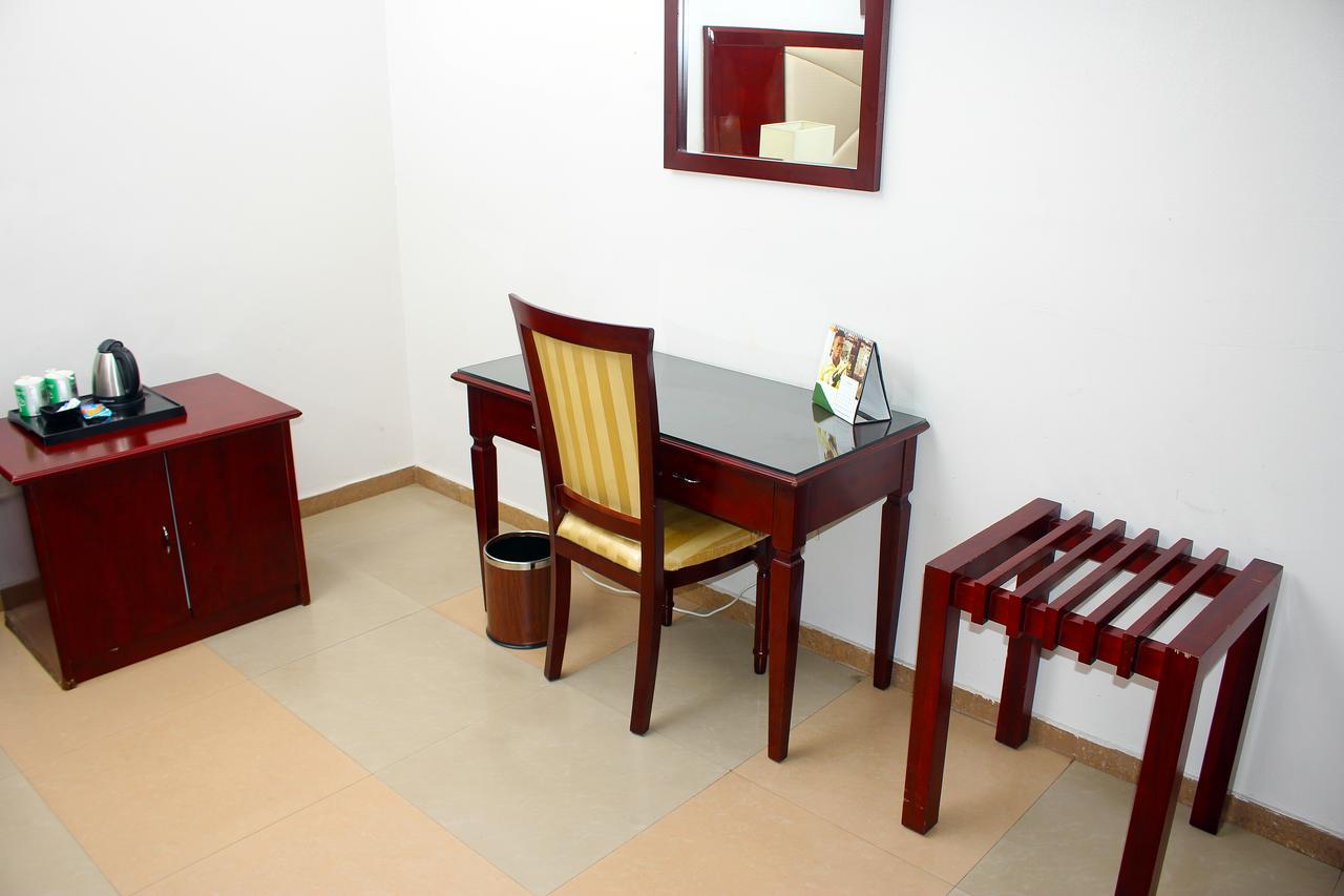 De Rembrandt Hotels And Suites Ikeja Exterior foto